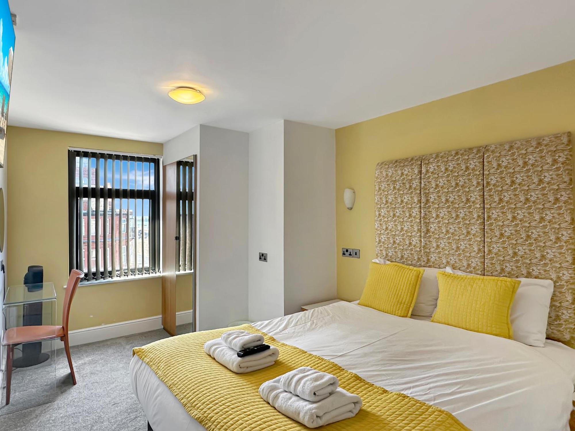 Granada Apartments Berkeley Blackpool Eksteriør billede