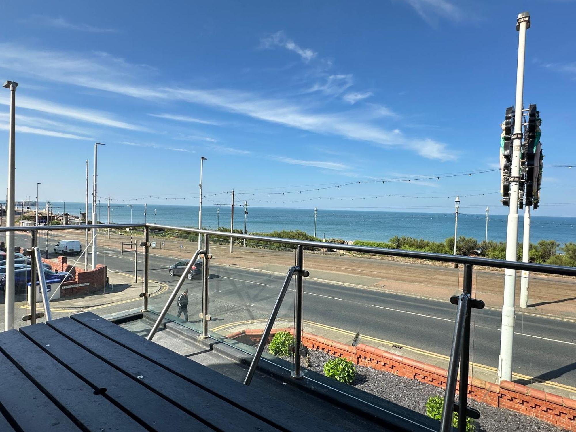 Granada Apartments Berkeley Blackpool Eksteriør billede